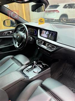 بي ام دبليو الفئة 2